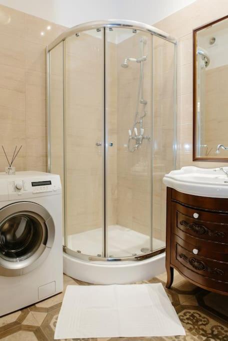 Luxury Old Town Apartament *